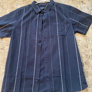 Men’s Roark short sleeve button down shirt blue, size XL, NWT